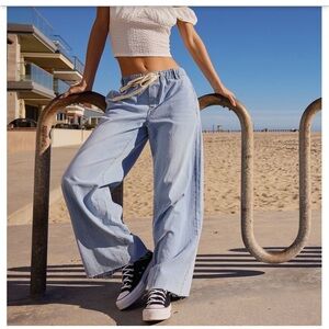 RE generation by pink celebrity Woman’s Drawstring High Waist Wide Leg J…